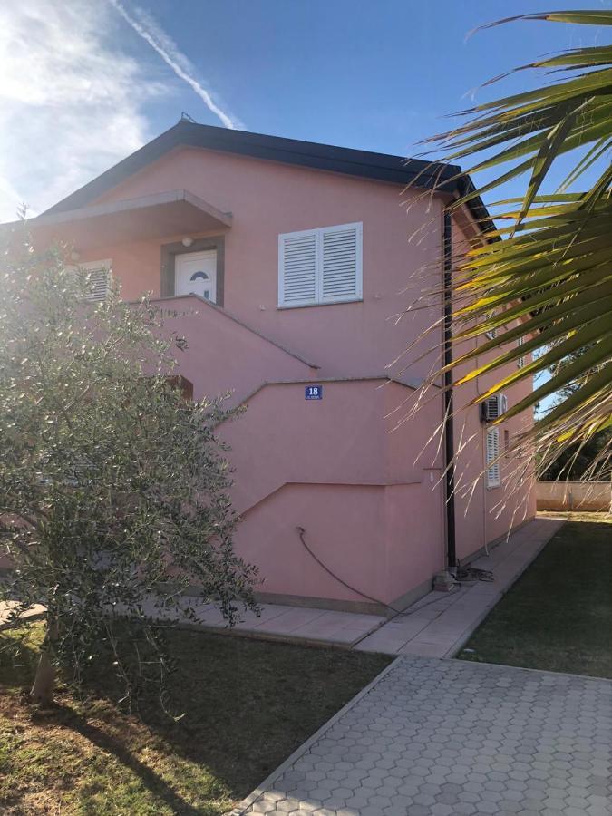 Apartment Milka Вир Екстер'єр фото